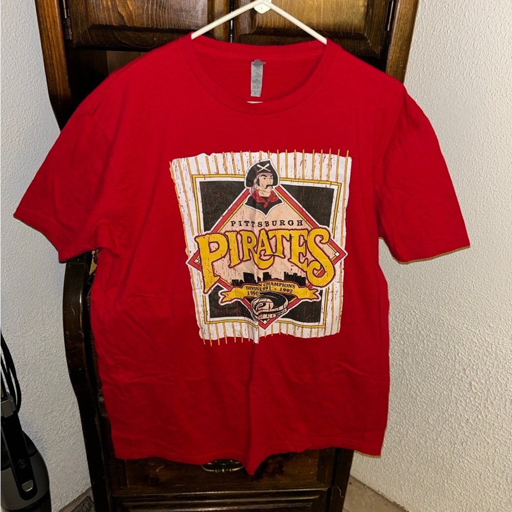 Vintage mlb pirates tee